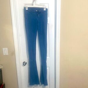 Ruffle bottom blue jeans